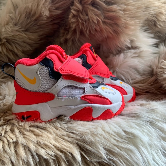 Pink Baby Girl Nike Sneakers - Picture 3 of 6